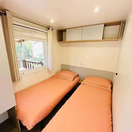 Sur - 3 Bedroom Mobile Njoy Holidays Campingplatz