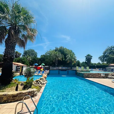 Sur - 3 Bedroom Mobile Njoy Holidays Campsite Argeles-sur-Mer